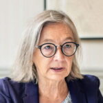 Portraitbild Yvonne Gill
